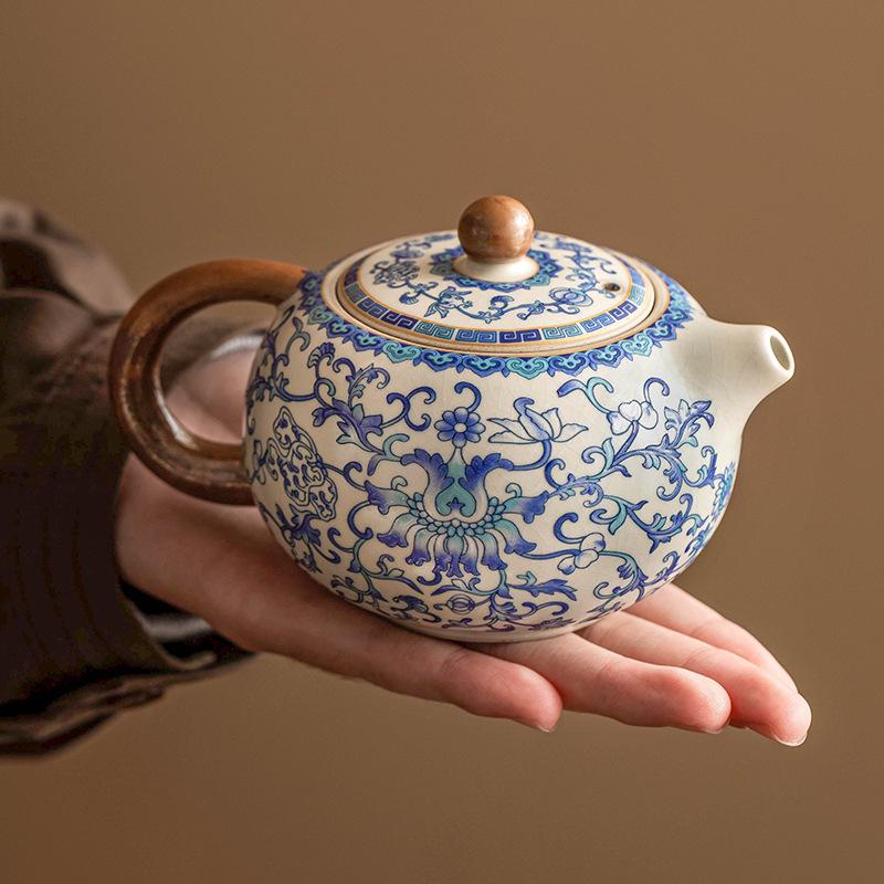 Blue & White Ru Kiln Ceramic Teapot featuring Intertwined Lotus Design – Xishi Style, Perfect for Home Tea Brewing, High-End Chinese Tea Set.