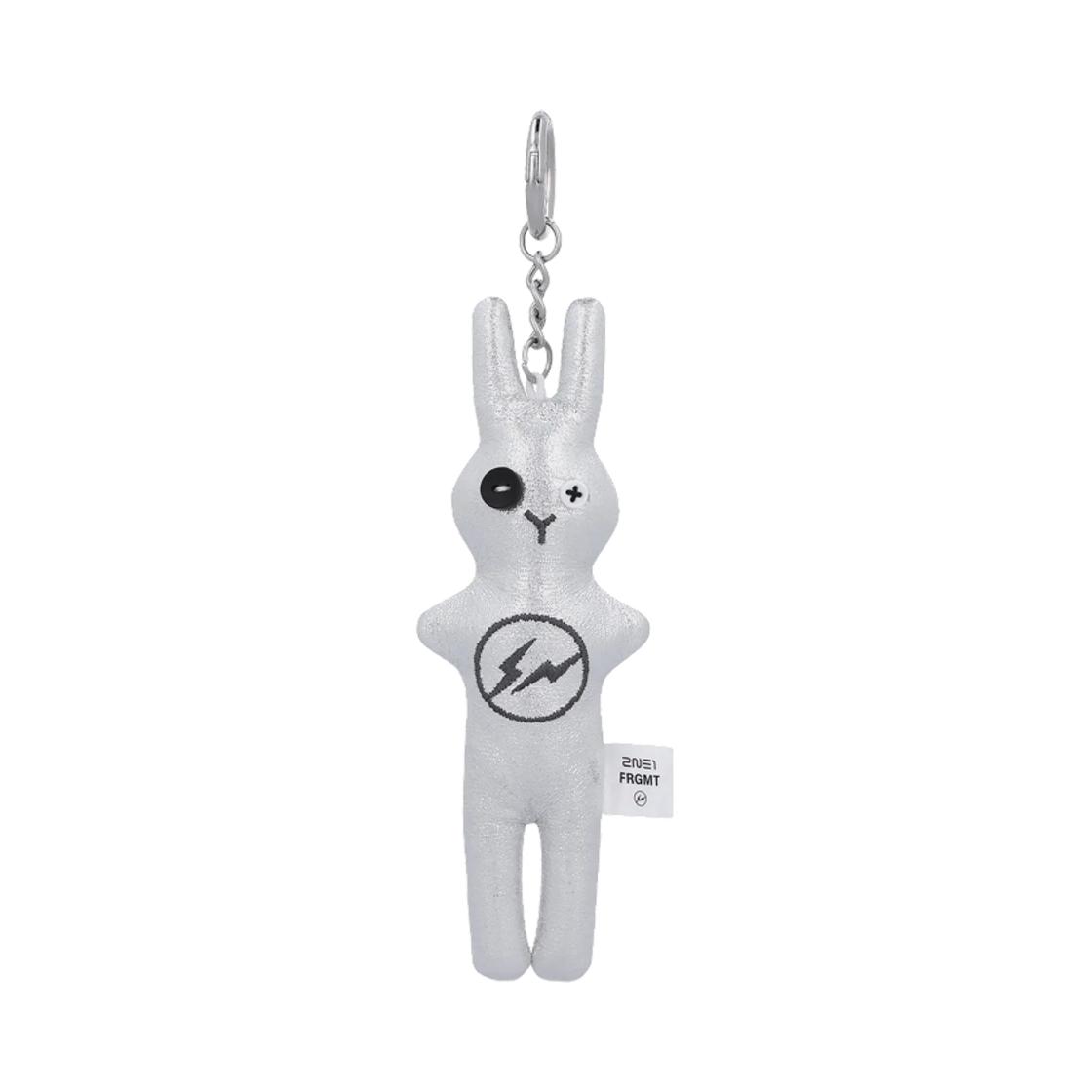Fragment x 2NE1 Tamtami Keyring Silver ONE SIZE серый