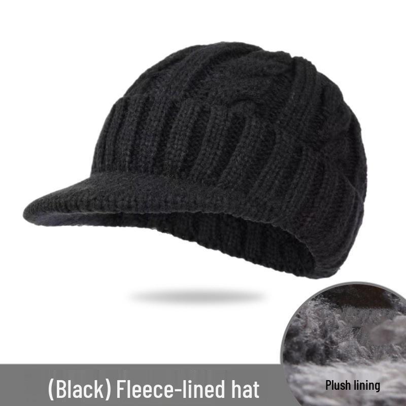 

Мужская зимняя теплая вязаная кепка-утка с защитой ушей чёрный