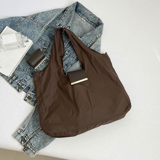 Keychain Tote Bag Foldable Expandable Mini Bag with Key Ring Portable Nylon Handbag Reusable Travel Grocery Bag for Daily Shopping Supplies