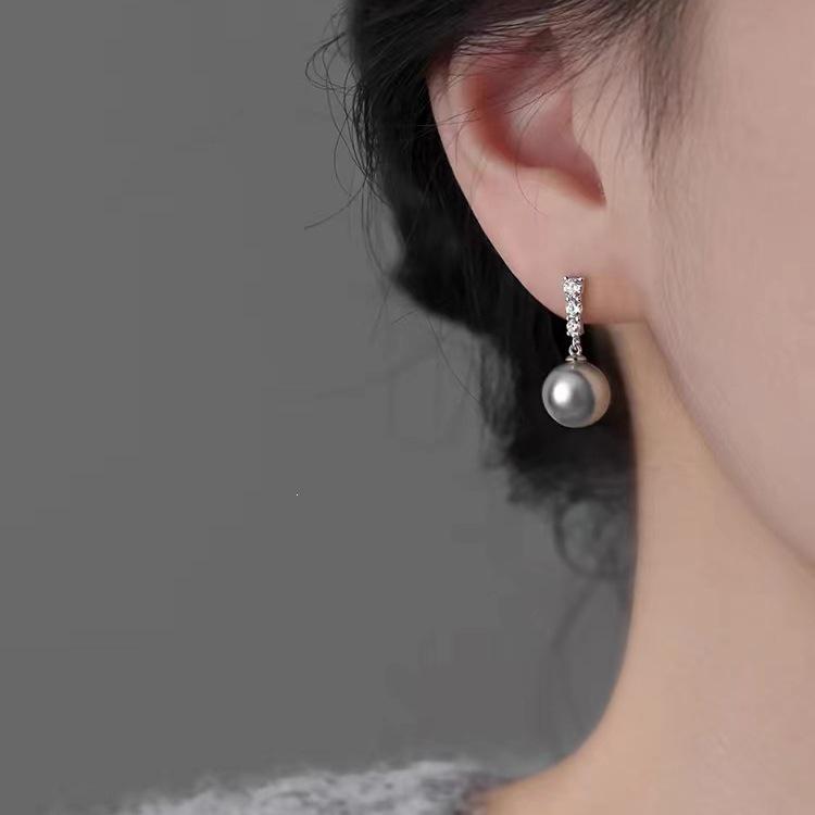 2024 Trendy Women's Shi Jia Pearl Stud Earrings in 925 Sterling Silver - High-End Niche Design