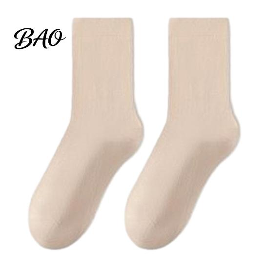 Versatile Commuter Style Socks Crew for Women, Solid Color Mid-calf Socks, Non-binding Loose Fit Daily Yoga And Sports, Comfortable Breathable Casual