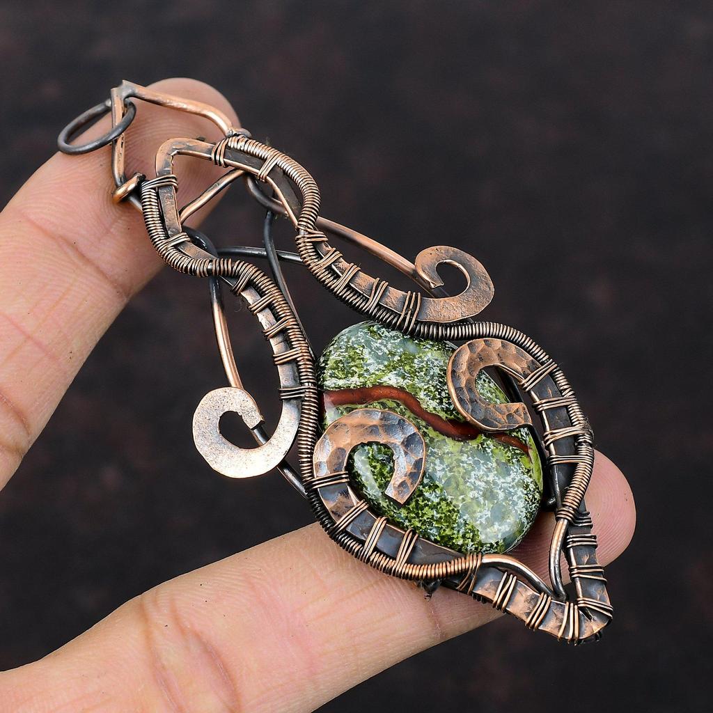 Drachenblutstein Anhänger Kupferdraht umwickelter Anhänger Handgefertigter Edelsteinschmuck Neuestes Design Anhänger Kupferdraht umwickelter Schmuck Geschenk für Sie