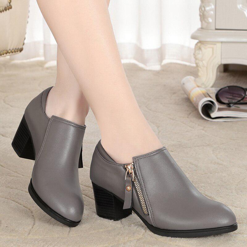 Pantofi de dama Pantofi de dama din piele naturala Pantofi de moda cu gaura Pantofi ocazional singuri Femei