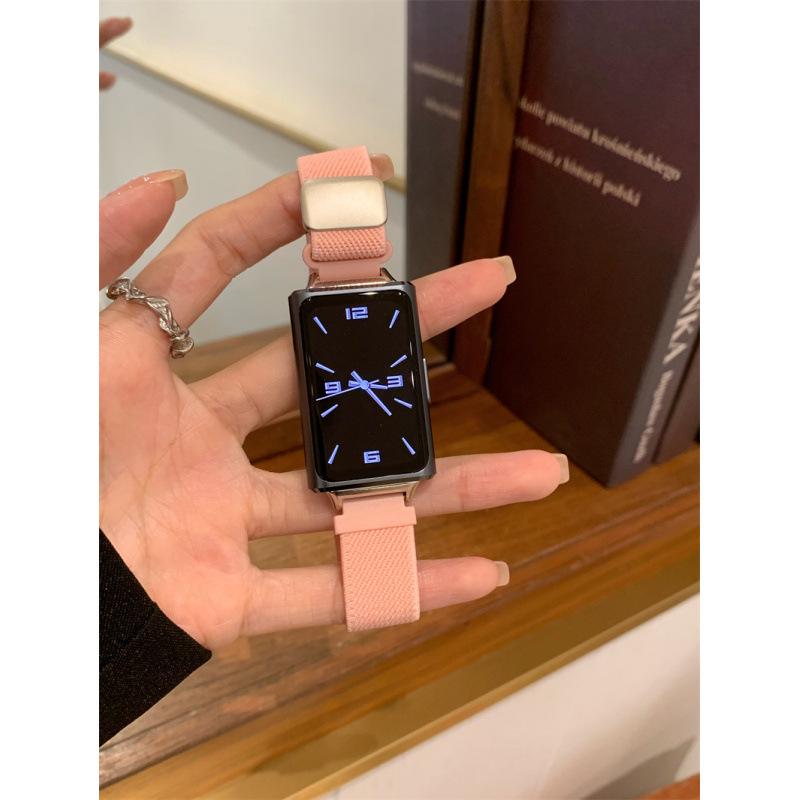 Compatible Strap for Huawei 11 Pro, GT654 Watch, Xiaomi 9, and Apple 11 with Magnetic Nylon Buckle