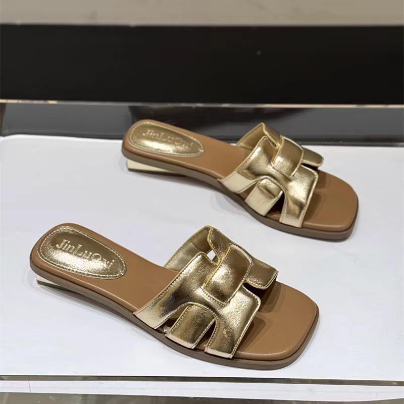 Fashion French Low-heeled Flip-flops for Women To Wear In Summer 2025, Paired with A Skirt for A Stylish and Elegant Woven Flip-flops