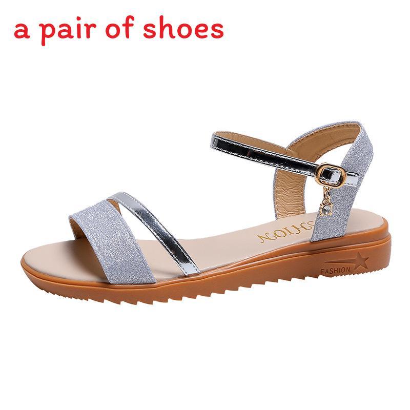 Sporty Flat Sandals For Women With Pu Material And Elevating Buckle For Summer Casual Wear