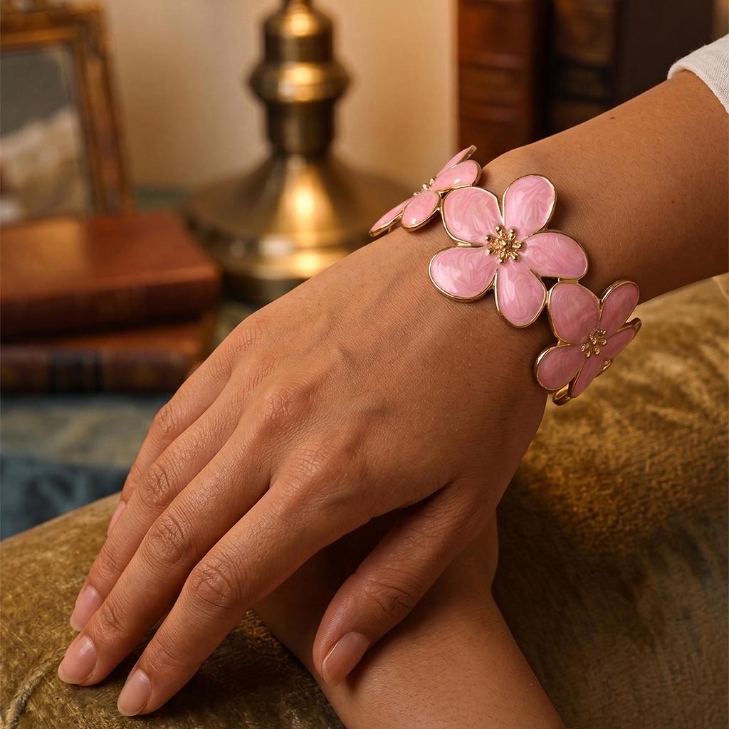 1pcs Fashion Oil Drop Flower Bracelet for Women Vintage Elegant Luxury Floral Open Bangle Daily Party Wear Vacation Jewelry Gift