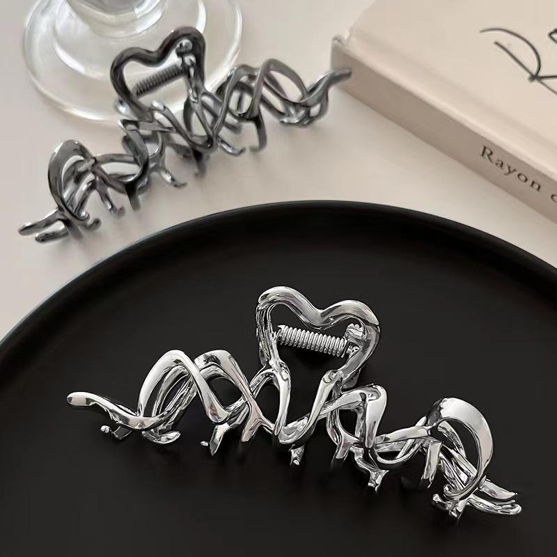 Irregular Liquid Metal Hairpin, Women's Hair Volume, Large Hairpin, Back of Head, Autumn and Winter, Snake-shaped Disc Hair Clip, Hair Accessories
