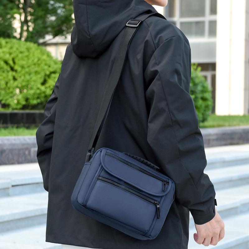 Neue Herren Trendige Mehrschichtige Umhängetasche - Leichter Lässiger Schulterrucksack für Outdoor-Reisen