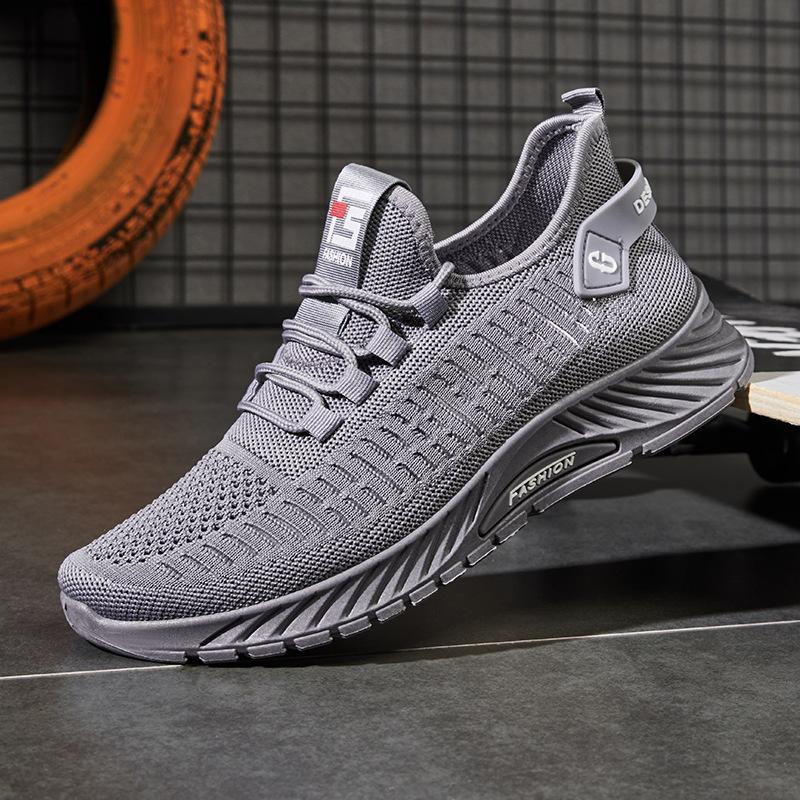 

Новая мужская спортивная обувь весна и лето повседневная обувь мужская мягкая подошва легкая беговая обувь универсальная модная мужская обувь 44