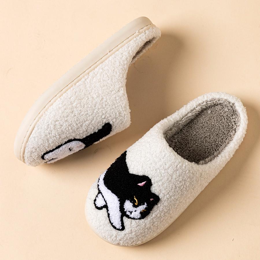 Children's Slippers Cute Cat Design Indoor Winter Warm Parent-child Shoes Comfortable Leisure Gift Home Shoes