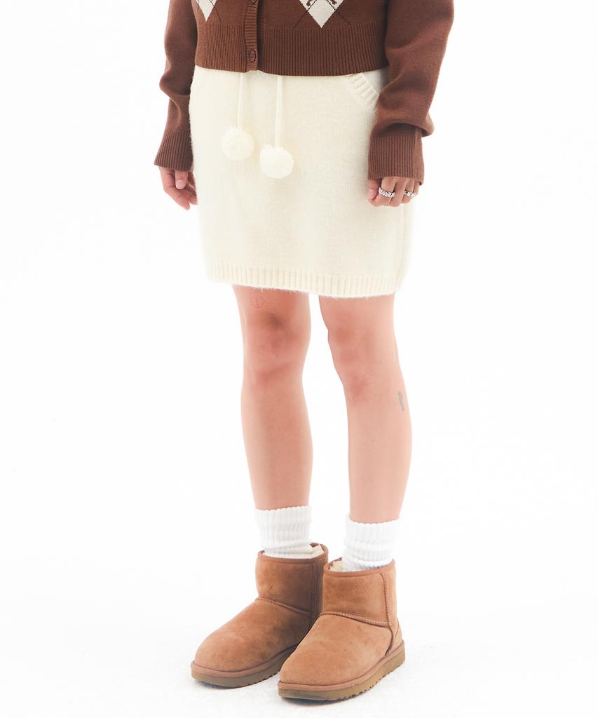 Ames Worldwide Knit Mini Skirt Cream