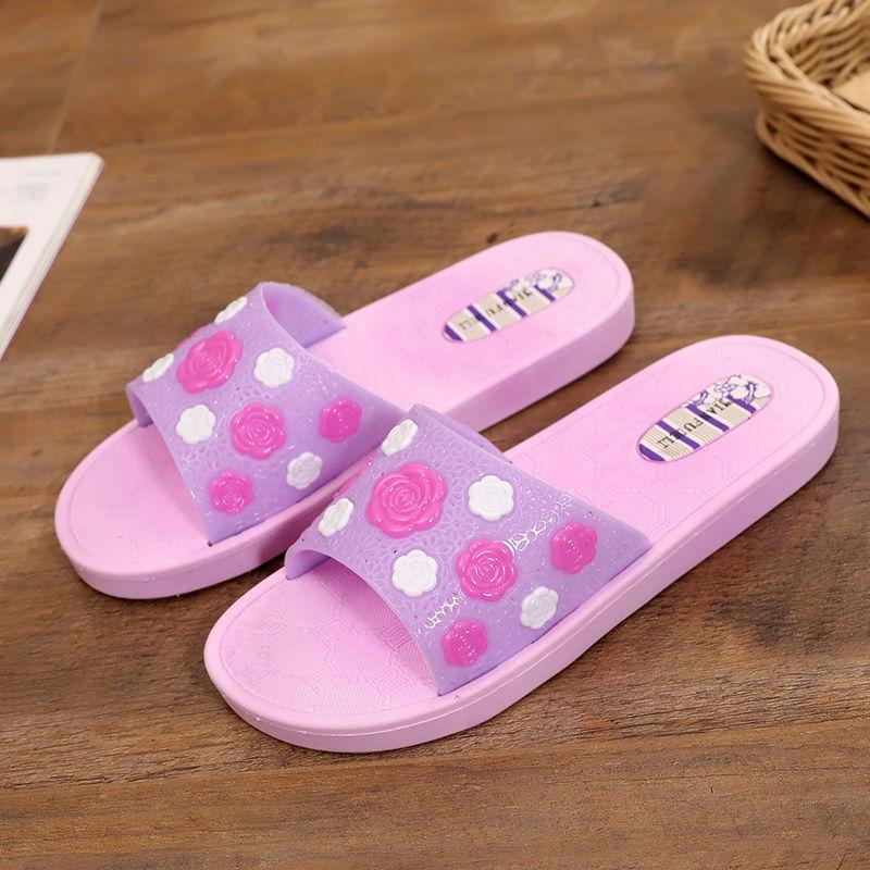 Домашні тапочки для ванної кімнати Нековзкі сандалі на товстій підошві з м’якою підошвою Літні сандалі для дому та на вулиці Жіноче взуття на м’якій підошві