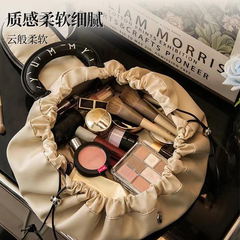 Υψηλής ποιότητας τσάντα καλλυντικών, τσάντα τουαλέτας, αδιάβροχη φορητή τσάντα αποθήκευσης μεγάλης χωρητικότητας, τεμπέλικη premium ελαφριά πολυτελείας niche τσάντα ταξιδιού