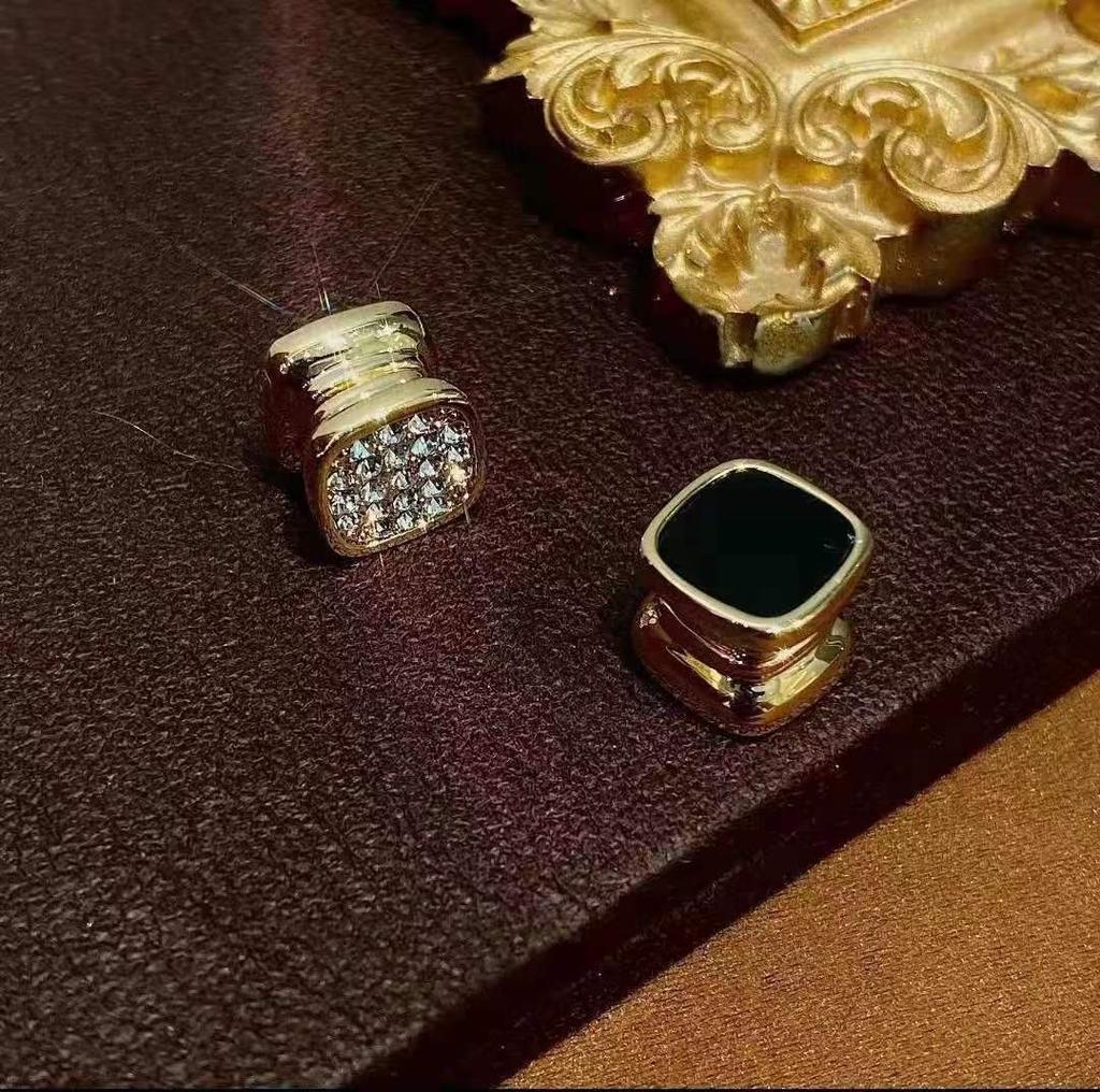 Magnet full diamond earrings creative pearl earrings Internet celebrity earrings