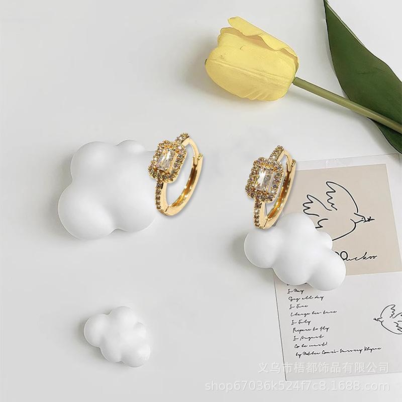 Gold-Plated Zircon Geometric Square Earrings - Stylish and Versatile Jewelry Accessory