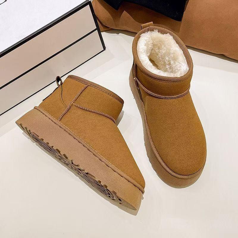 Snow Boots Women's Velvet Thickened Warm Winter Non-slip Waterproof Boots Outdoor Medium Tube Thick-soled Women's Cotton Shoes