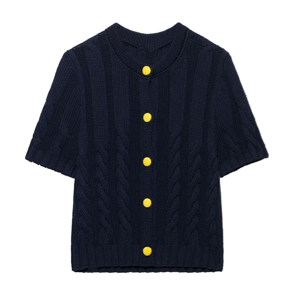 

2025 Spring/Summer Women s Slim Fit Color Block Button-Decorated Knit Cardigan Small