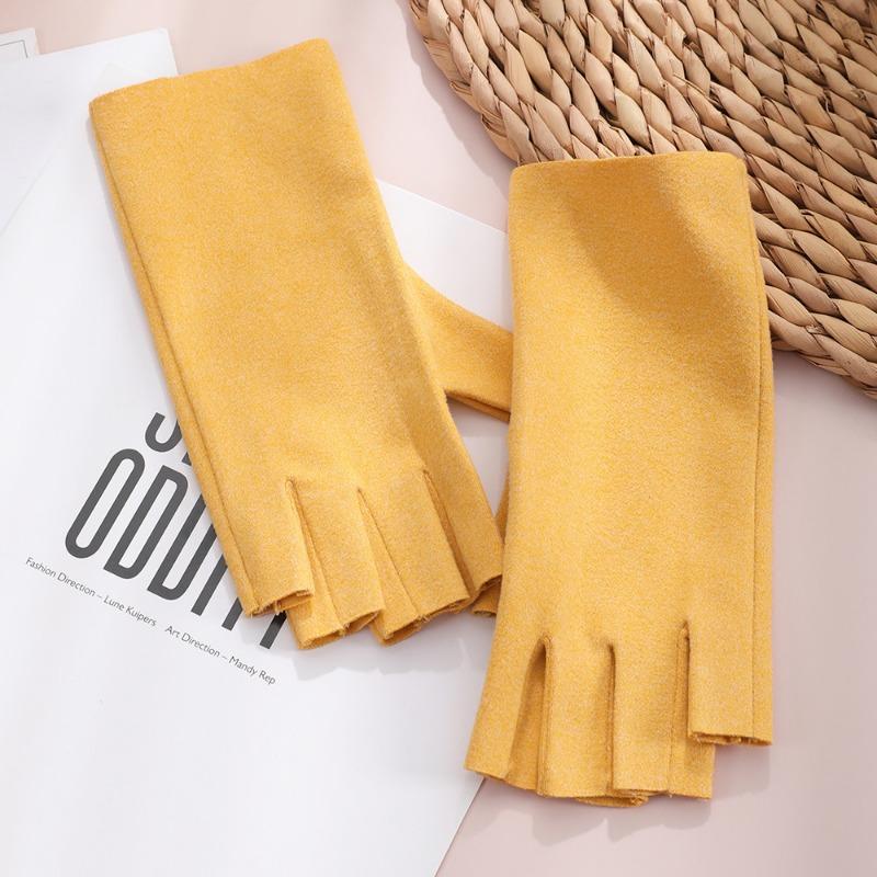 Half finger thermal gloves, heat storage German velvet windproof gloves, flexible writing mittens, cute girls' cold-proof gloves