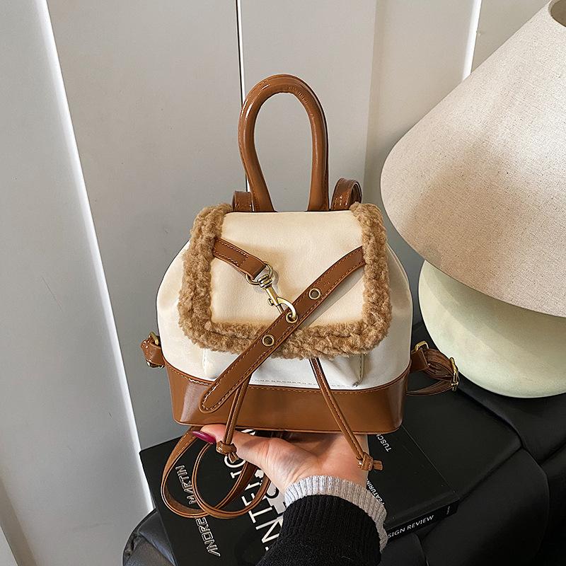 Schoolbag Retro Bucket Backpack Female Casual Niche Design Student Class School Bag Plush Fashion Lightweight Travel Backpack
