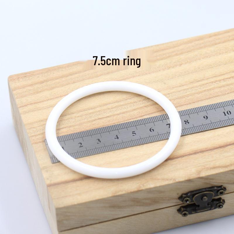 White Round Heart-shaped Plastic Ring for DIY Crafts and Dreamcatchers