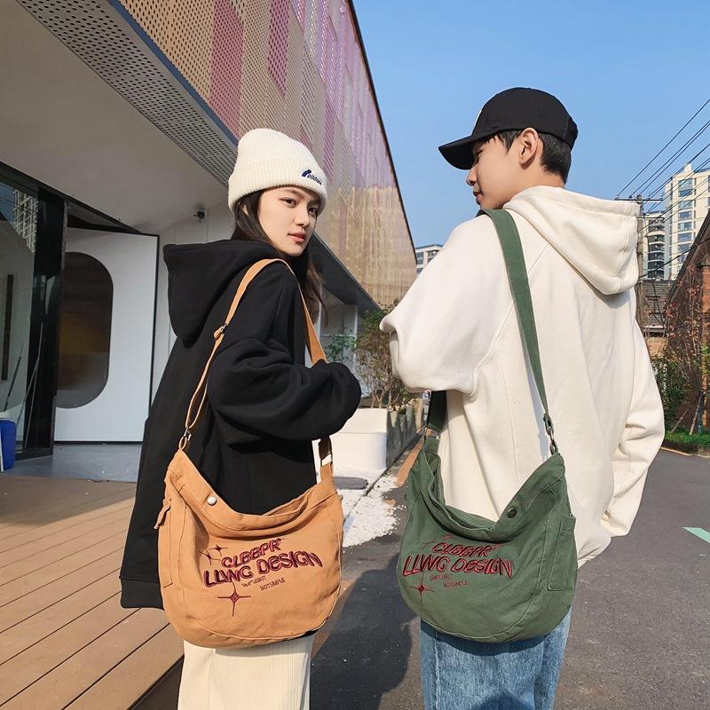 Canvas bag female college student class ins lazy wind large capacity shoulder messenger bag niche letter dumpling bag