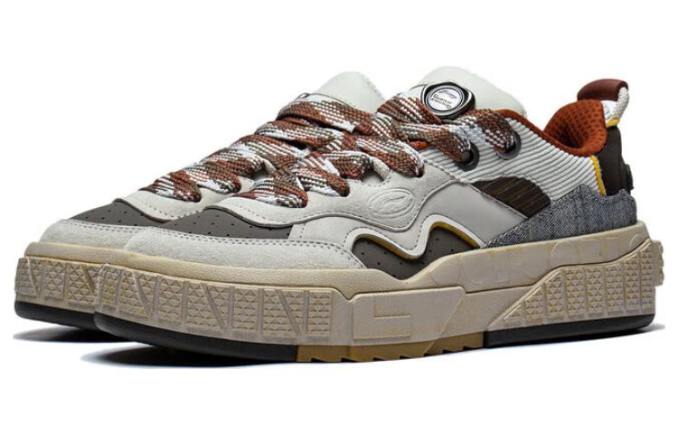 Li Ning 001 UNBLOCK Comfortable Slip Resistant Abrasion Resistant Low Top Skateboard Shoes Men's Taupe AGCT095-4