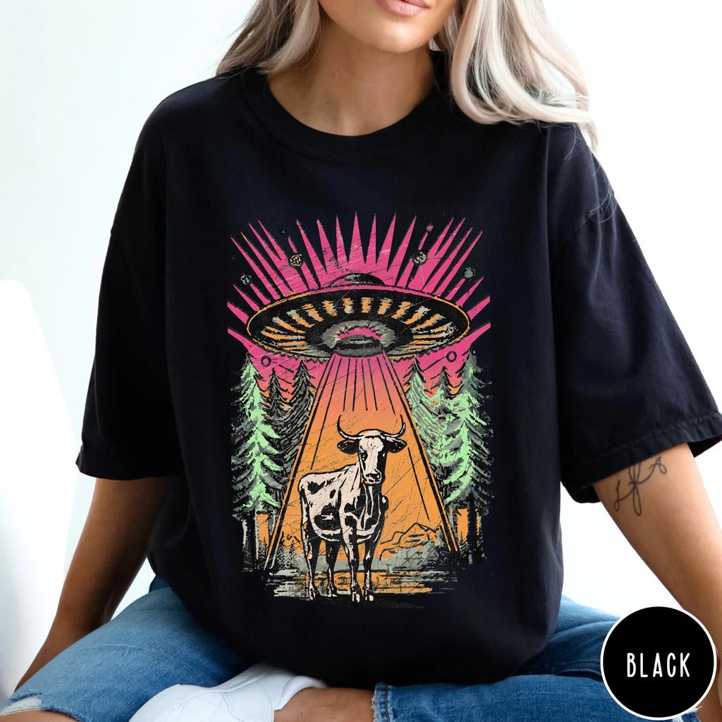 UFO Cow Abduction Printed Tshirt SpringSummer Womens New Fashion Trend Top Neutral Short Sleeve Comfortable Tshirt
