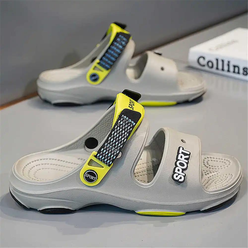 Fashion Autumn Size 44 Men's Indoor Slippers Men Sandals High Quality Designer Shoes For Mens Sneakers Sports Basquet Cute New In