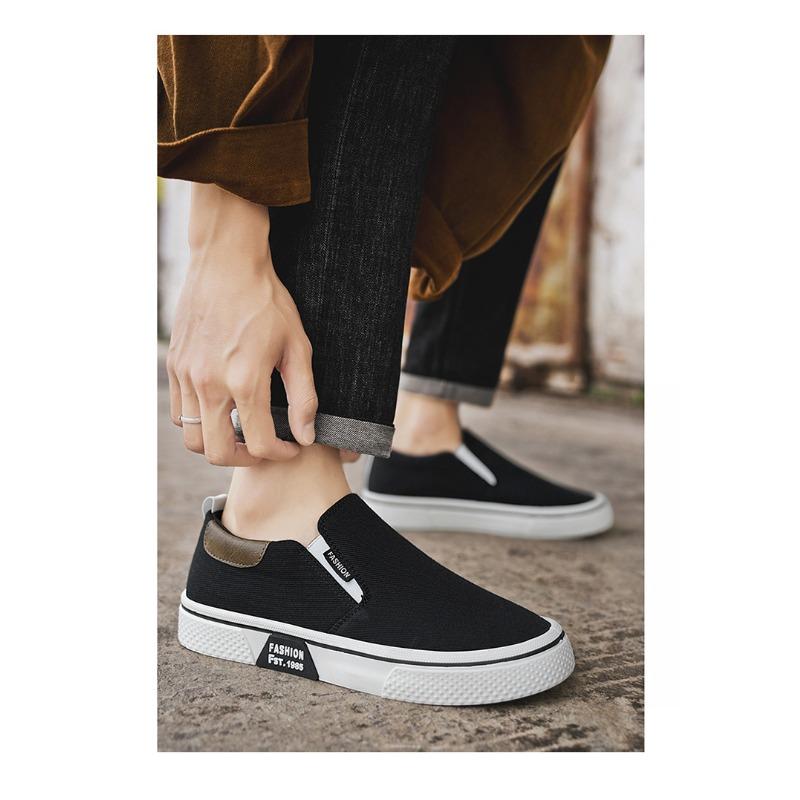 Men's Summer Lightweight Breathable Slip-On Casual Canvas Shoes, Soft-Soled Comfortable Footwear.