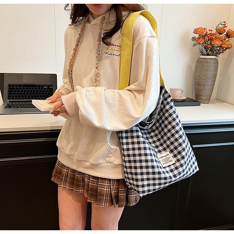 Women Contrast Color Lattice Magnetic Buckle Bucket Bag Leisure Canvas Cloth Shoulder Bags Tote Handbag