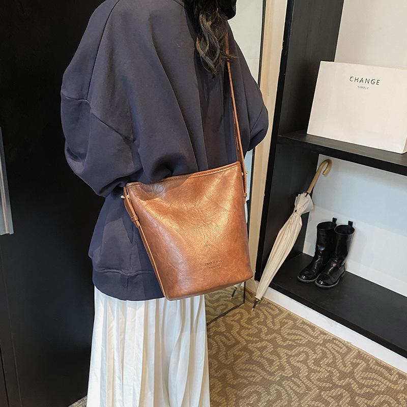 Bag Women's New Fashion Portable Messenger Bag