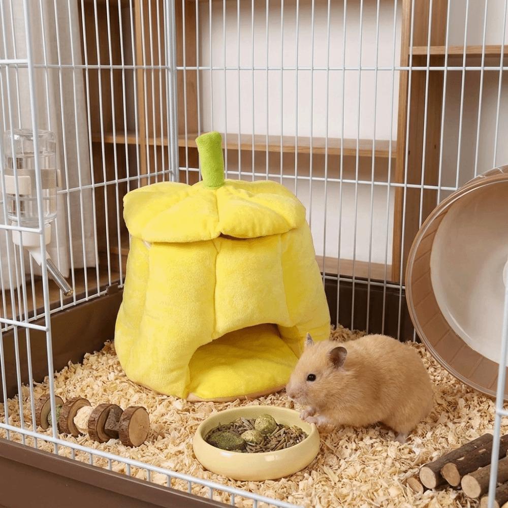 Windproof Hamster Sleeping Cave Warm Guinea Pig Hideout Bed Hamster Pumpkin Nest  Cage Accessories