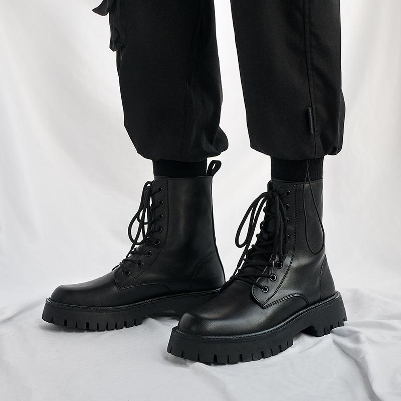 Men's Black British-Style Soft Leather High-Top Martin Boots with Thick Soles for Autumn and Motorcycle Wear.
