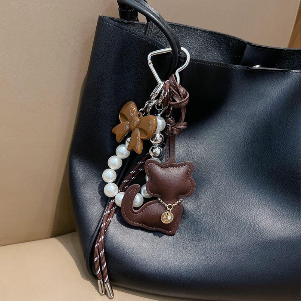 Pearl String Cat Bead Rope Keychain Bowknot Bag Hanging Charms Leather Cat Pendant  Couple