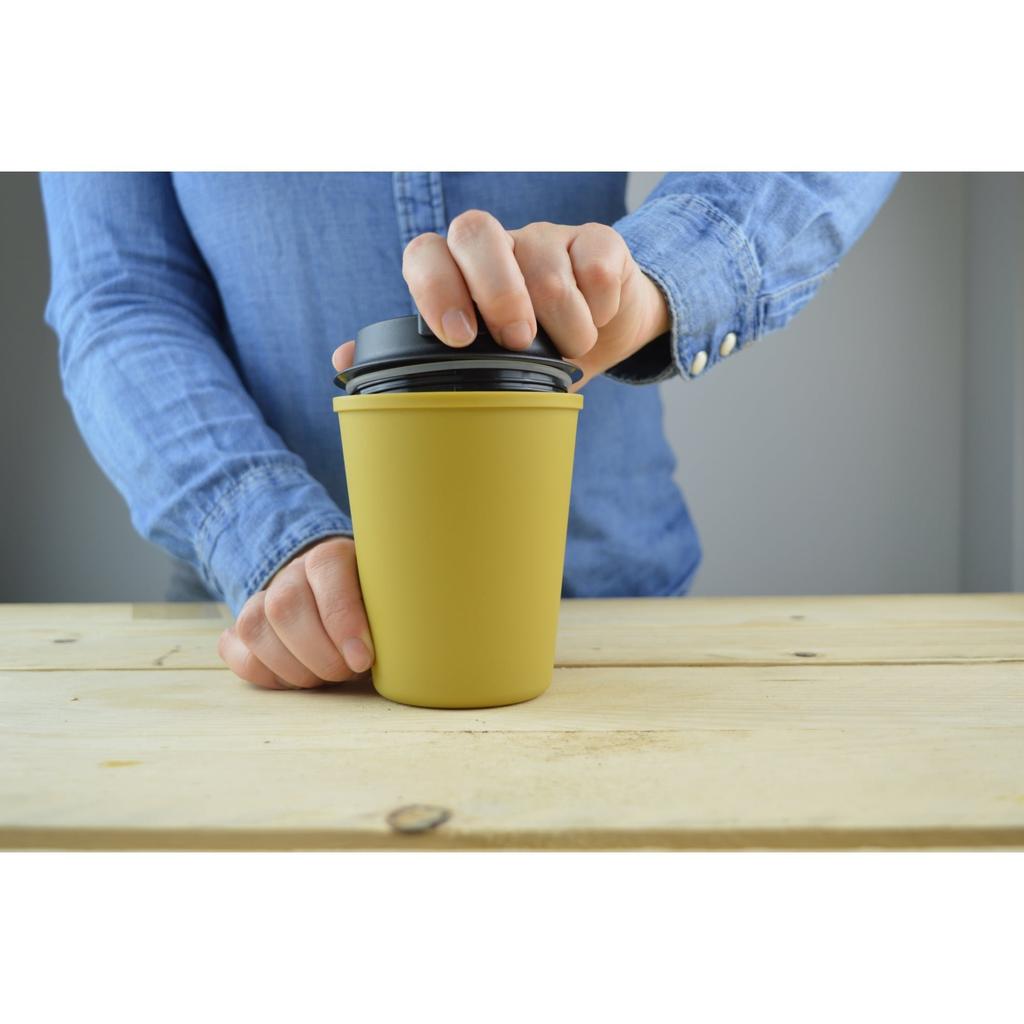Rivers Wall Sleek Mustard Mug, (SLMU)