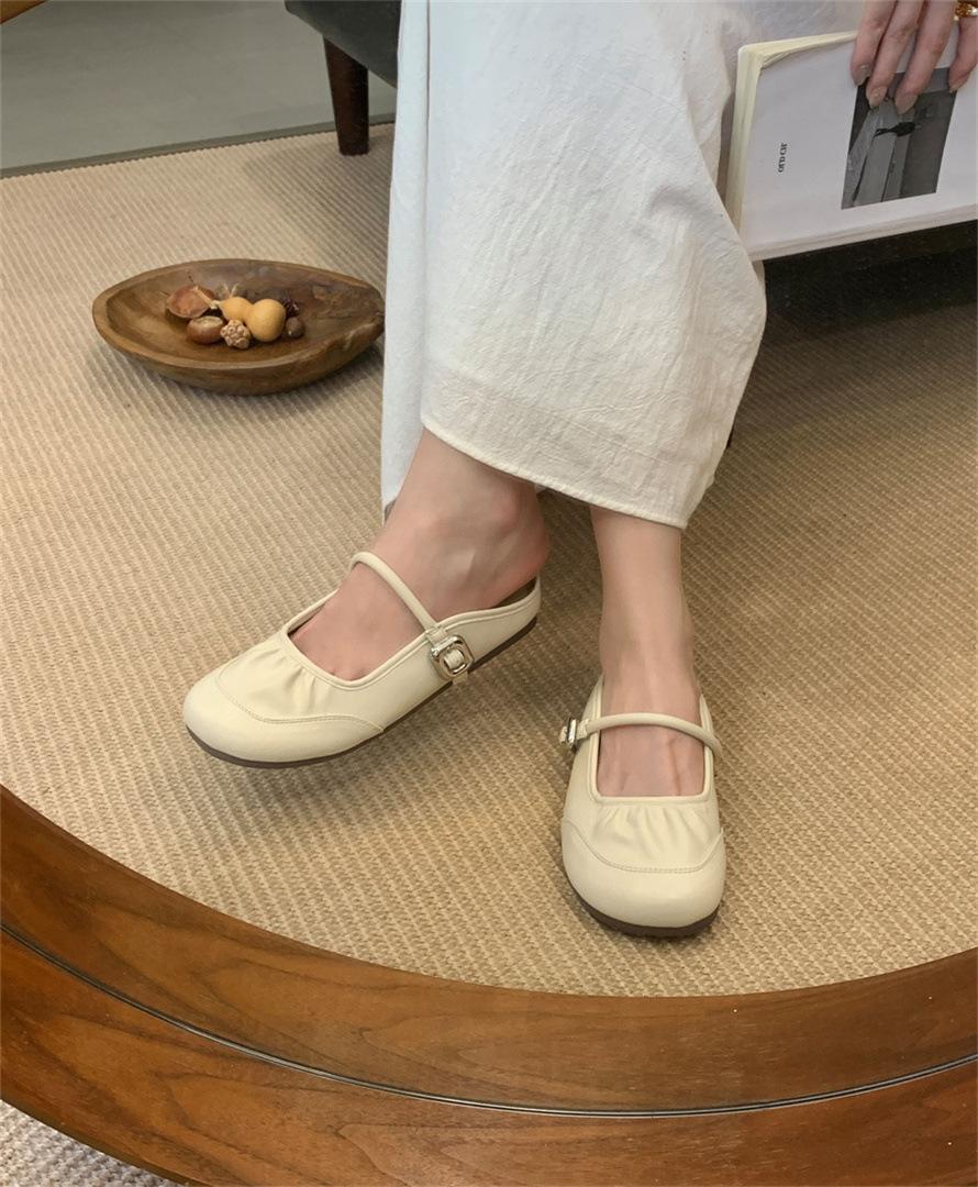 

2025 summer one-word buckle shallow mouth flat bottom retro round head personalized splicing gentle fairy style temperament single shoes 39 абрикосовый