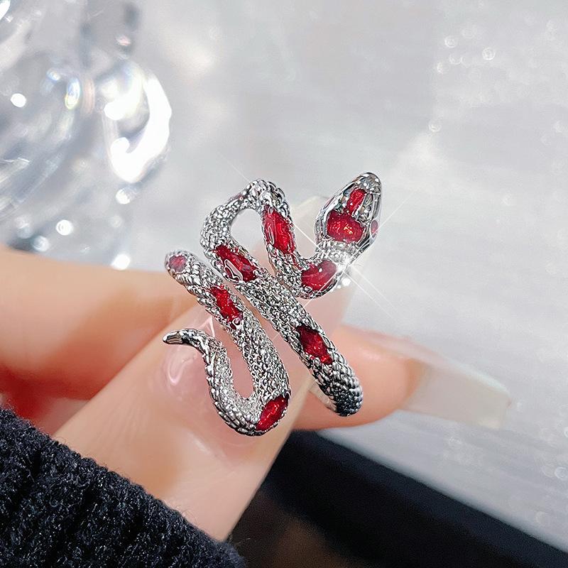 Otevřený prsten se zirkony a hadím motivem, niche design, osobnost, tmavý retro, studený vítr, prsten pro ženy