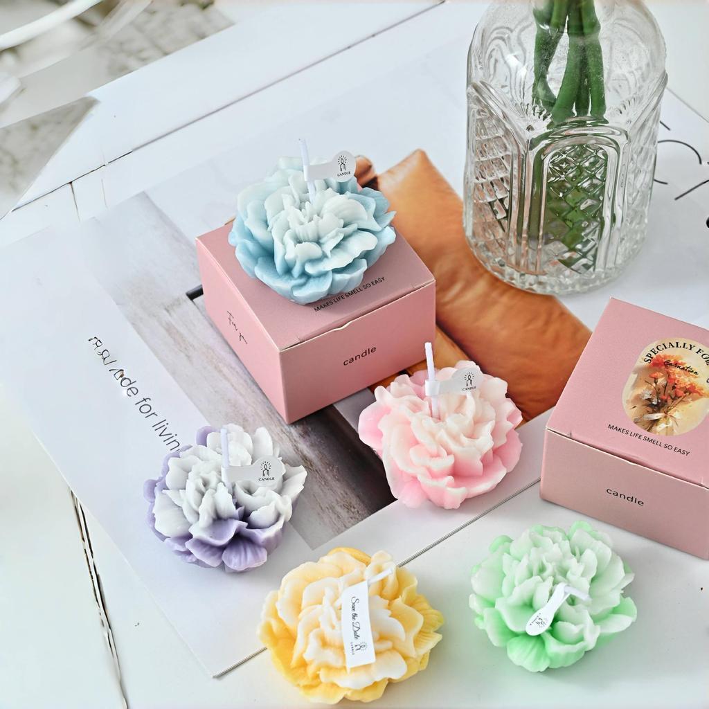 Carnation Scented Candle - Handmade Fragrance, Floral Wax Gift for Teacher's Day, Party Favor in National Style Flower Shape