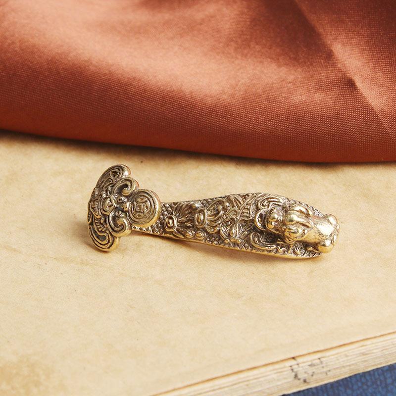 Brass Vintage Pixiu Ruyi Keychain Pendant Lucky Fortune Creative Pendant Street Stall Small Copperware Wholesale