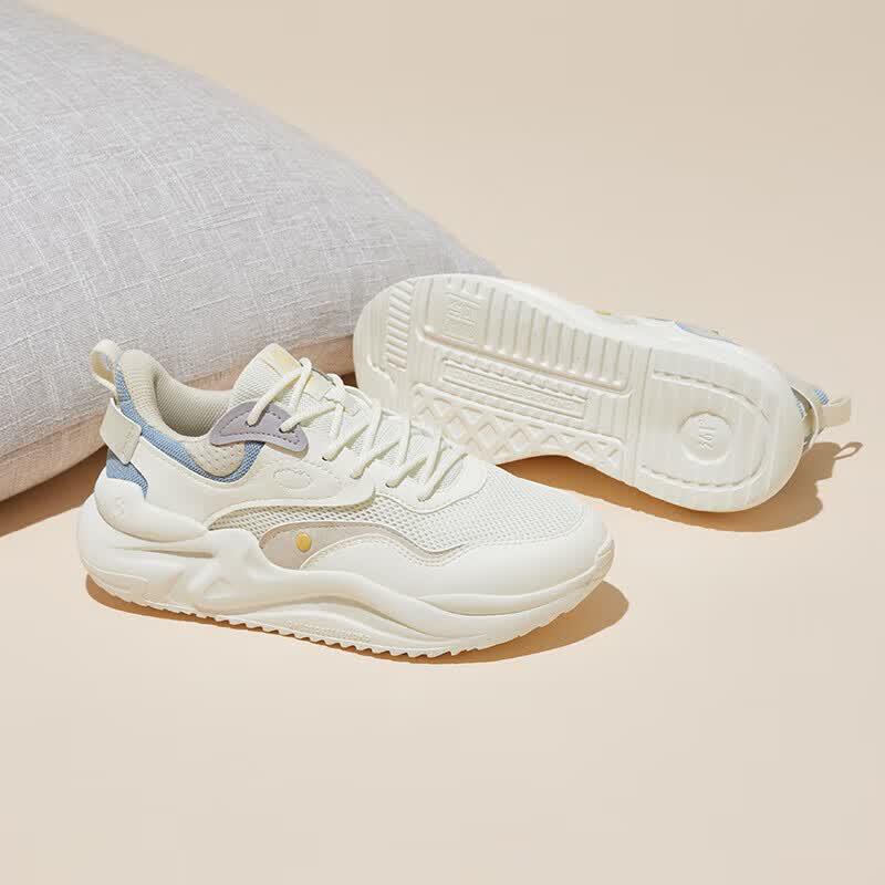 361° Women s Yun Shu 3 Retro Chunky Sneakers EU 39