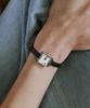 Milteunseutelli Square Leather Watch Ms-164S