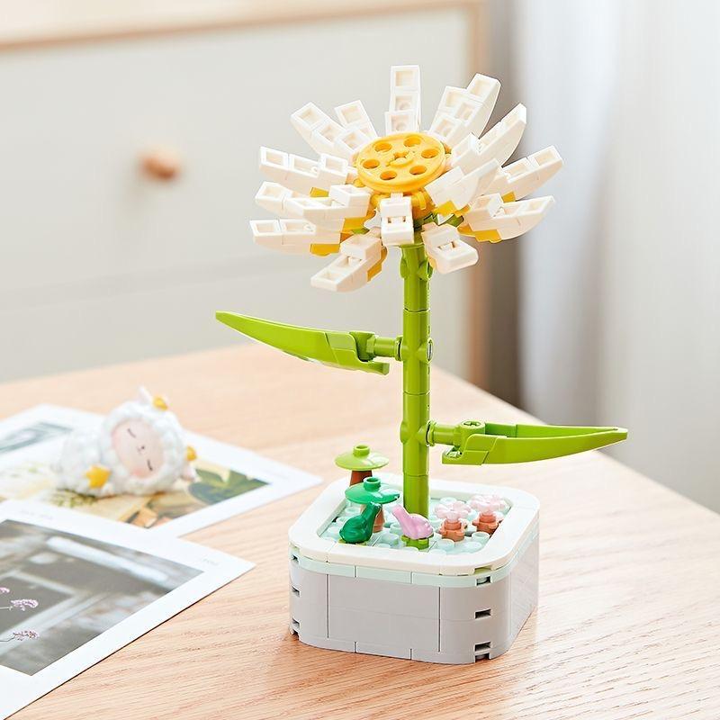 64 Styles Rose Flower Building Block Flower Eternal Bouquet Prickly Pear Model Plant Decoration Educational Toy For Kids Gift