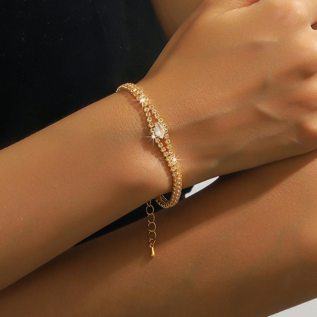 Popular Crystal Collarbone Chain Necklace Bracelet Full Diamond Bracelet Earrings Ring Set Women