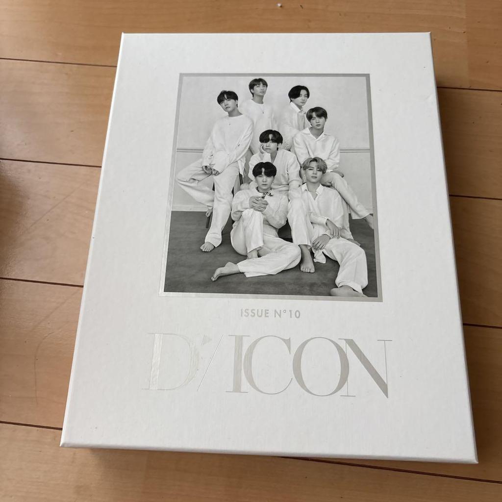 [USED] BTS D'ICON ISSUE No. 10 with clear file