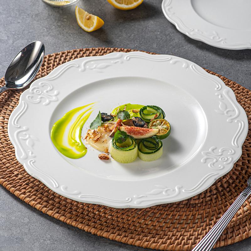 French Style Relief Ceramic Plates New Household 8 Inch Exquisite Cake Dessert Dish Round Vintage Aesthetic Dinner Tableware