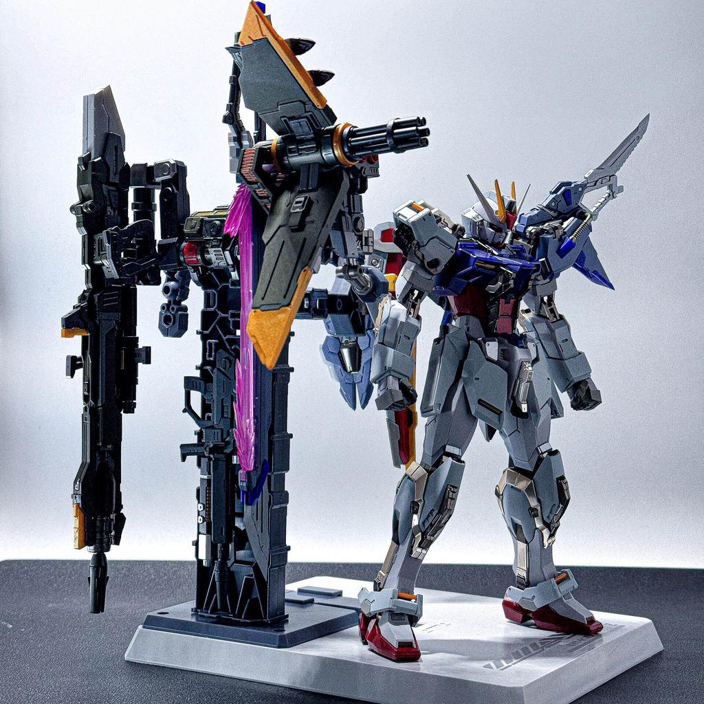 Daban 8829 8830 8832 Mb Strike Gat-X105 Mg 1/100 Assembly Mecha Model Kits Action Figure Strike Anime Figure Collect Robot Model