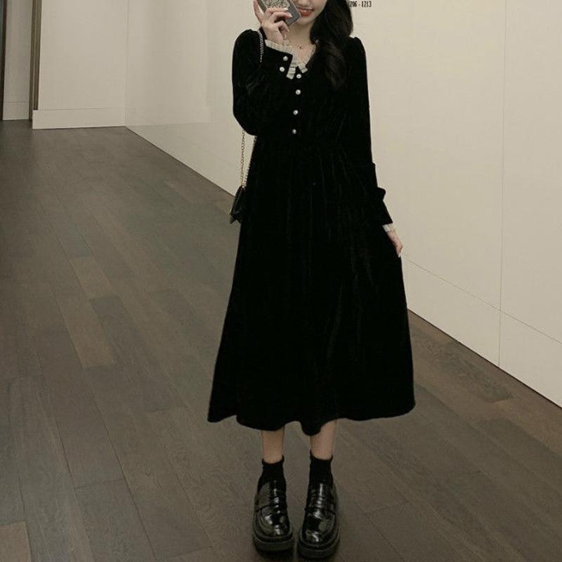Women's French Dress Coat with Retro Hepburn Style with Long-sleeved Imitation Canary Dress