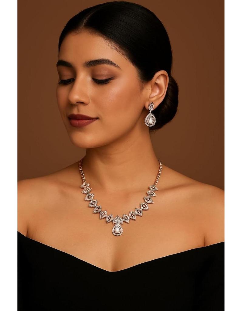 Elegantes Rosegold-Plattiertes Halsketten-Set mit Ohrringen für Damen | Braut- & Party-Modeschmuck